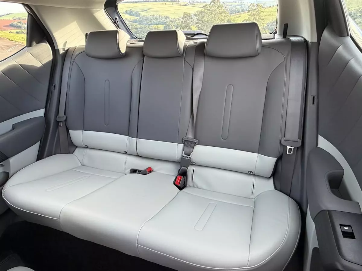 Hyundai i20 estreia no Brasil com seis versões e mira espaço entre HB20 e Creta 4 Hyundai i20 Ultimate 2027