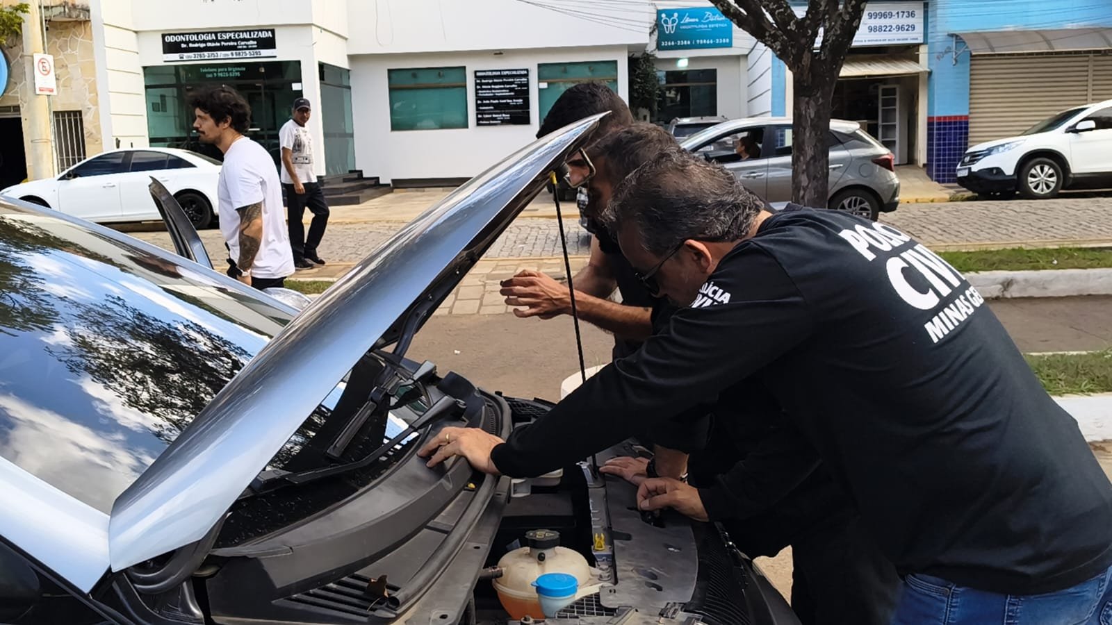 Jovem é preso com carro elétrico adulterado no Centro 4 1784770057 485 Jovem e preso com carro eletrico adulterado no Centro