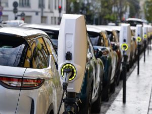 Carro elétrico ou híbrido: qual vale mais a pena para o seu dia a dia? 1 Carro eletrico ou hibrido qual vale mais a pena para