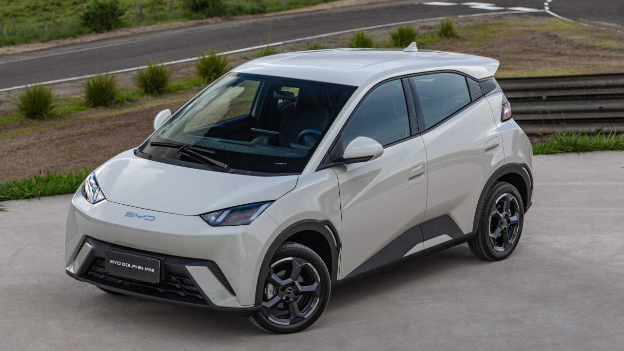 BYD Dolphin Mini usado vende mais rápido que HB20 e Onix, diz pesquisa