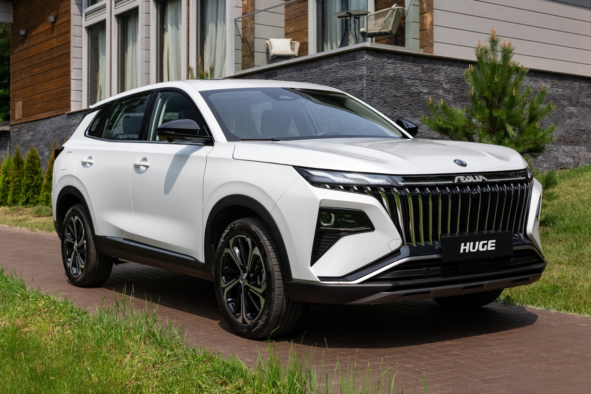 Exclusivo: DFM vai lançar até 5 SUVs híbridos no Brasil; saiba quais - Autoesporte