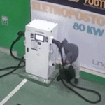 Cabos de carregamento de carro elétrico viram alvo de furtos
