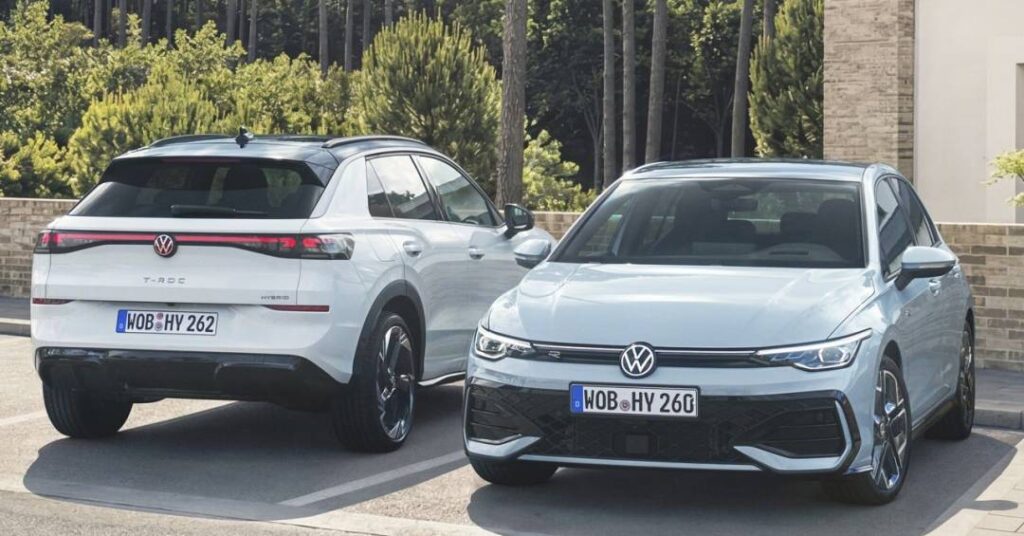 Volkswagen Golf e T-Roc estreiam motor híbrido que será flex no Brasil