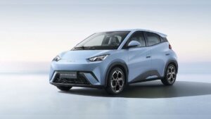 Curiositando 17 BYD reduz preços e Dolphin Mini fica mais barato em agosto • DOL