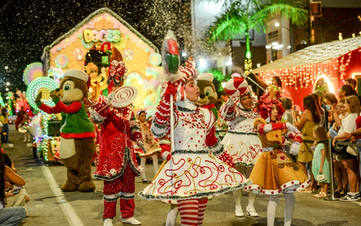 Curiositando 1 JUSTIÇA PROÍBE USO DE MARCA 'NATAL LUZ' EM EVENTO NA BAHIA
