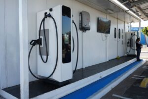 Brasil se aproxima de 30 mil eletropostos