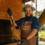 Parque do Caracol transforma churrasco autoral em experiência para eventos corporativos e intimistas na Serra Gaúcha